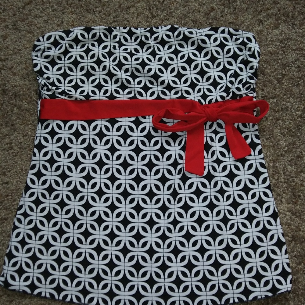 Strappless Top